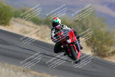 media/Nov-05-2022-SoCal Trackdays (Sat) [[f8d9b725ab]]/Turn 5 (940am)/